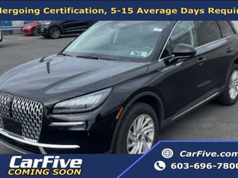 Used 2023 Lincoln Corsair AWD image 1