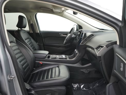Used 2024 Ford Edge SEL image 12