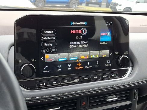 Certified 2023 Nissan Rogue SL w/ SL Premium Package image 21