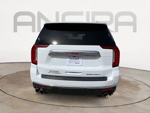 Used 2023 GMC Yukon Denali image 9