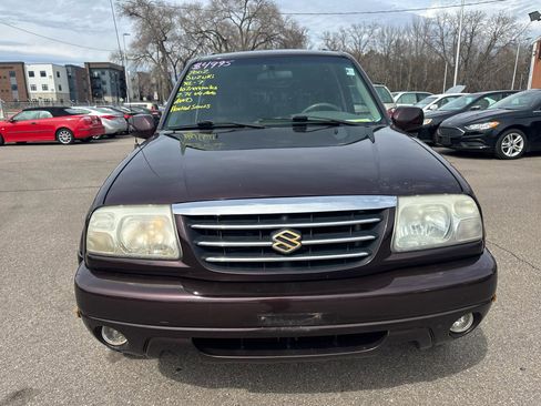 Used 2002 Suzuki XL7 4WD image 2