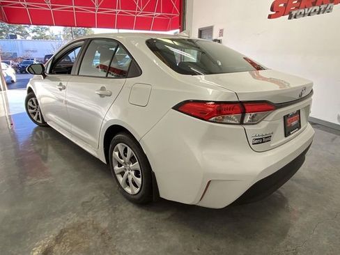 Used 2026 Toyota Corolla LE image 5