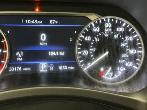 Used 2025 Nissan Sentra SV w/ All-Weather Package FWD image 16