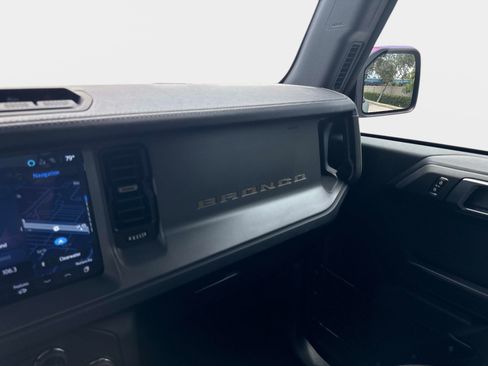 Used 2025 Ford Bronco Badlands AWD/4WD image 24