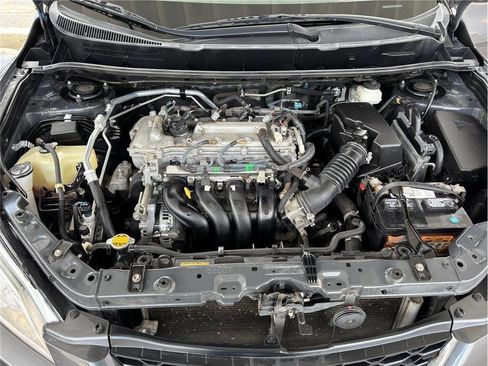 Used 2010 Toyota Matrix image 16