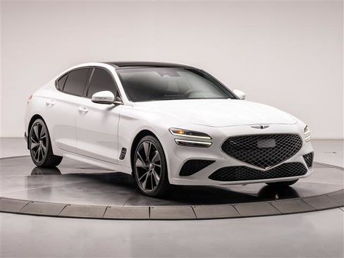 Used 2023 Genesis G70 2.0T w/ Sport Prestige Package RWD image 7