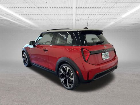 Certified 2025 MINI Cooper S image 3