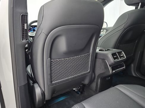 Certified 2023 Mercedes-Benz GLS 450 4MATIC image 23