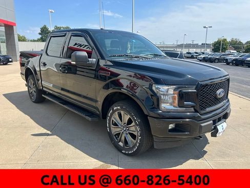Used 2018 Ford F150 XLT w/ Equipment Group 302A Luxury AWD/4WD image 4