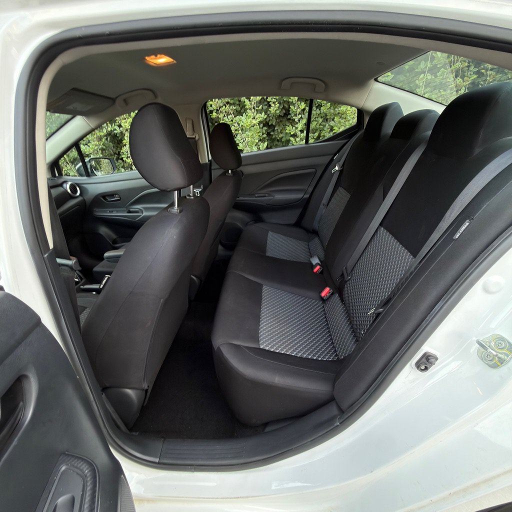 Used 2020 Nissan Versa S FWD image 14