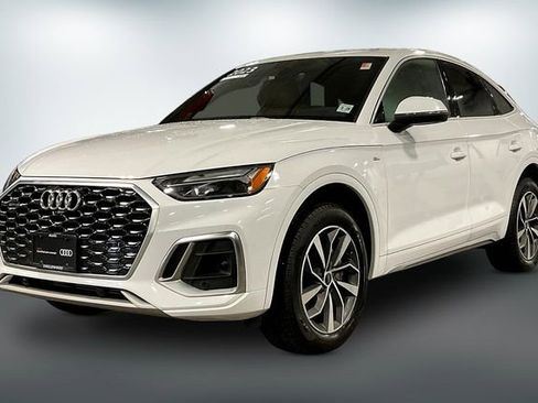 Certified 2023 Audi Q5 2.0T Premium Plus w/ Premium Plus Package AWD/4WD image 2