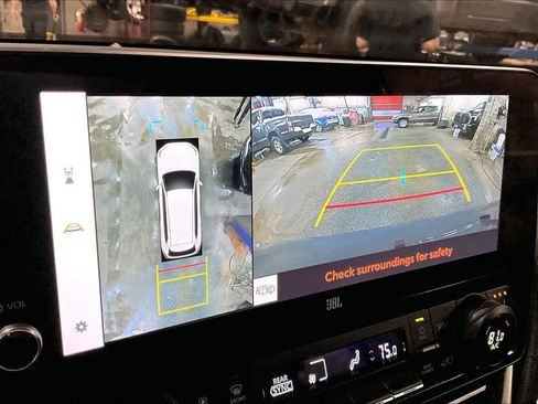 Used 2024 Toyota Grand Highlander Platinum image 27