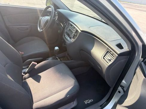 Used 2007 Kia Rio LX FWD image 13