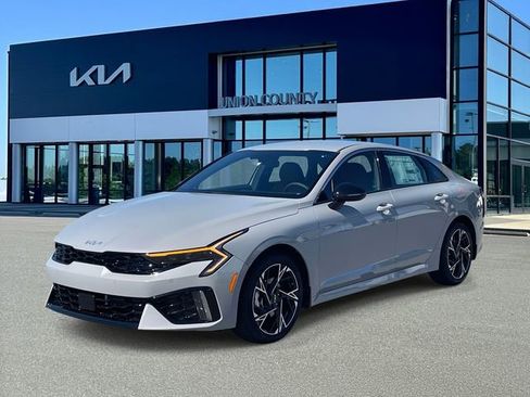 Used 2026 Kia K5 GT-Line w/ GT-Line Red Interior Package image 3