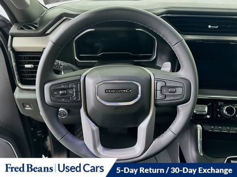 Used 2024 GMC Sierra 1500 Denali w/ Denali Reserve Package AWD/4WD image 17