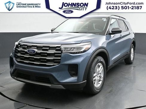 New 2026 Ford Explorer Active image 5