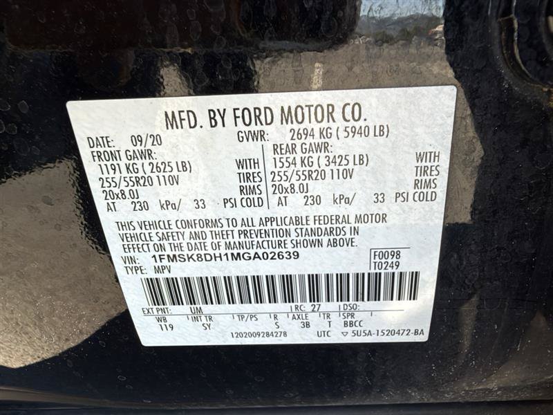 Used 2021 Ford Explorer XLT w/ Equipment Group 202A AWD/4WD image 17