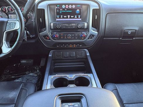 Used 2017 GMC Sierra 1500 SLT w/ SLT Premium Package image 3