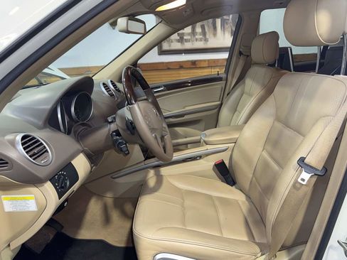 Used 2010 Mercedes-Benz ML 550 4MATIC image 16