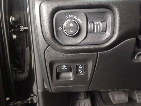 Used 2025 RAM 1500 Lone Star AWD/4WD image 18