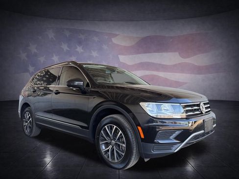 Used 2020 Volkswagen Tiguan SE FWD image 7