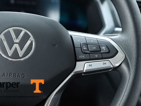 Used 2023 Volkswagen Tiguan S image 22