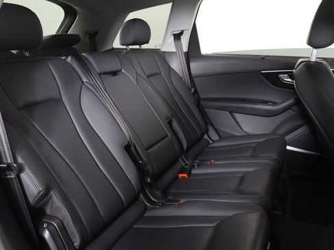 Used 2022 Audi Q7 3.0T Premium Plus w/ Premium Plus Package image 38