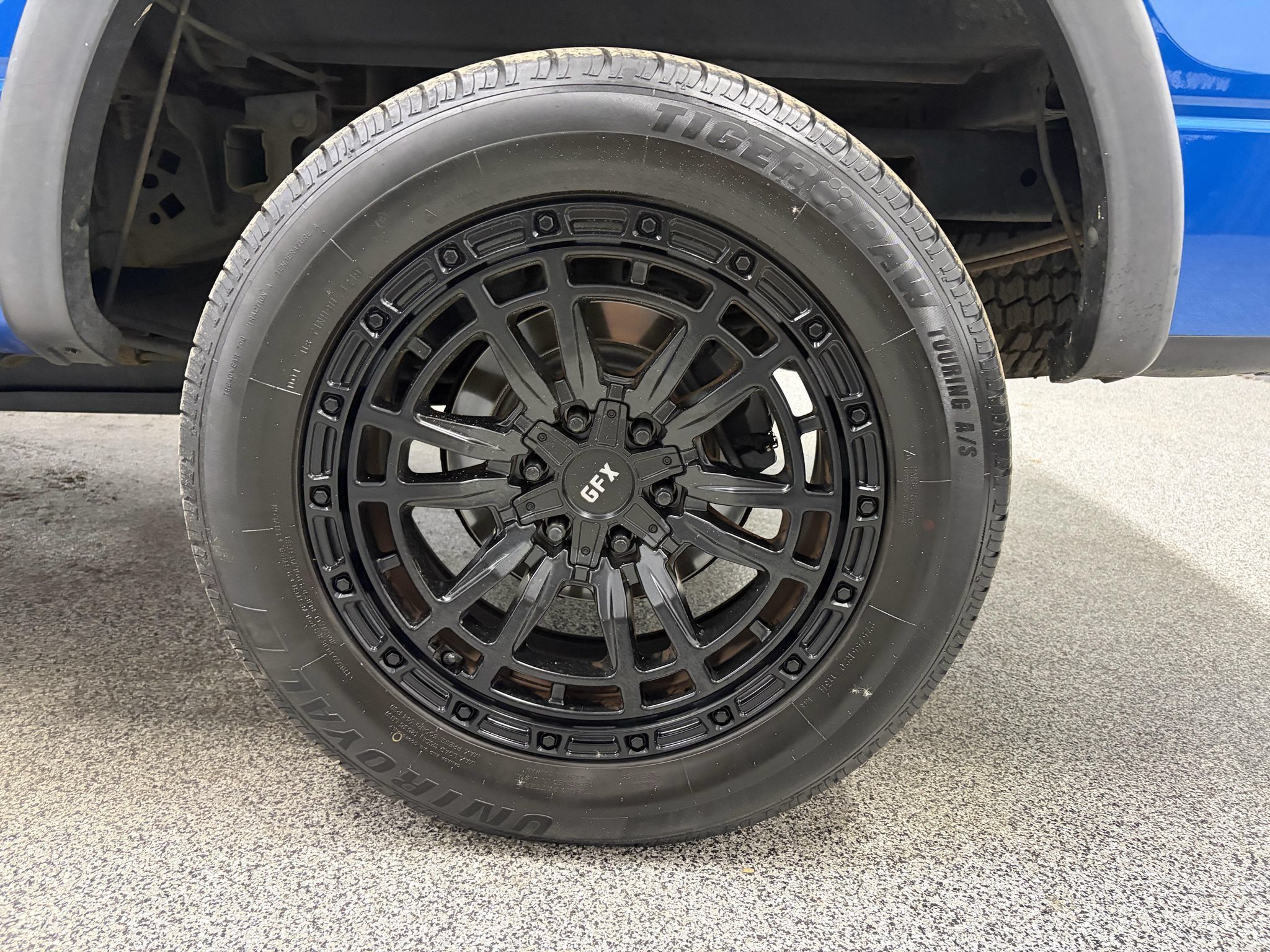 Used 2013 Ford F150 FX4 w/ Luxury Equipment Group AWD/4WD image 9
