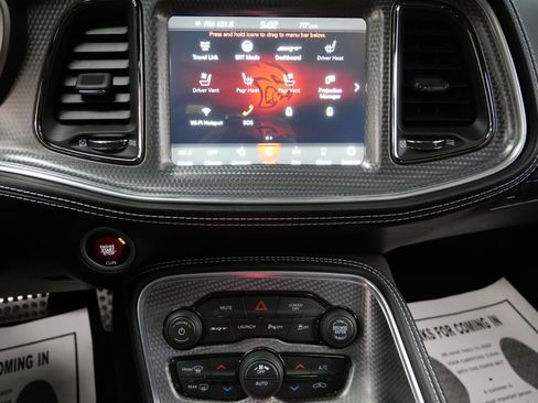 Used 2022 Dodge Challenger SRT Hellcat w/ Plus Package image 19