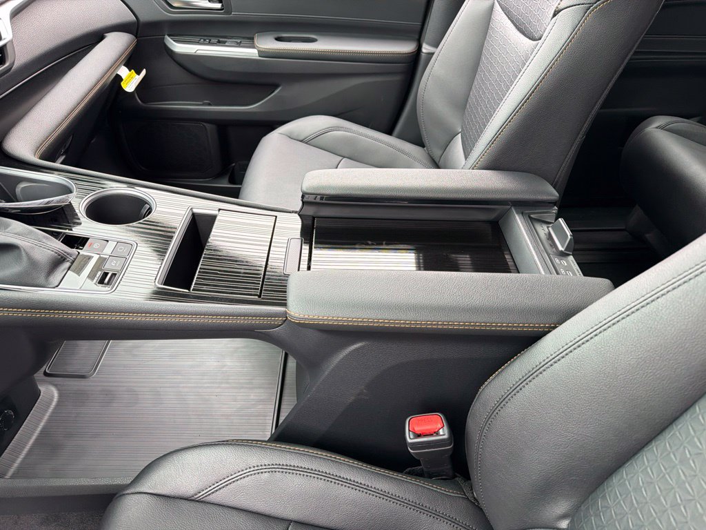 New 2026 Toyota Sienna AWD image 14