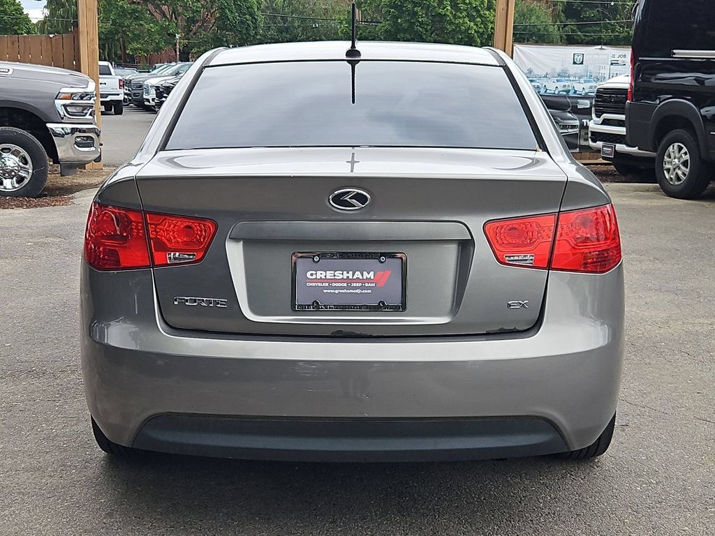 Used 2012 Kia Forte EX FWD image 6
