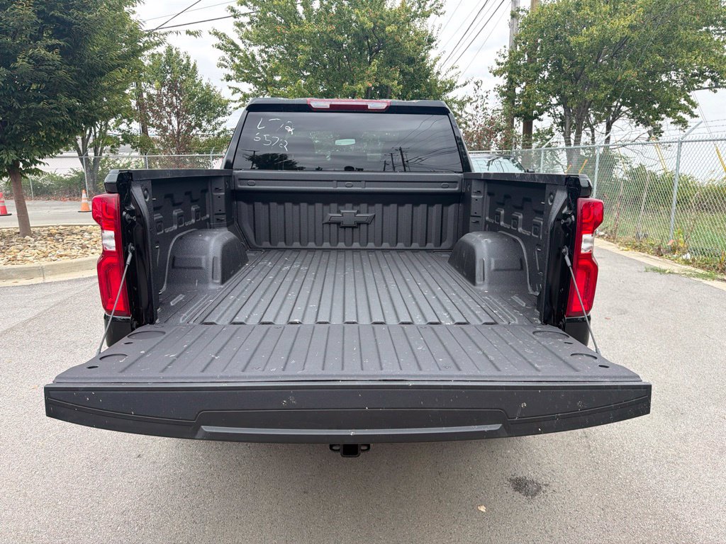 New 2026 Chevrolet Silverado 1500 RST w/ RST Select Package AWD/4WD image 11