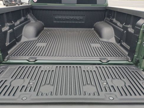 New 2026 Nissan Frontier PRO-4X w/ Tow Package AWD/4WD image 9