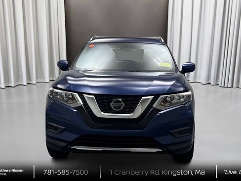 Used 2020 Nissan Rogue SV AWD/4WD image 2