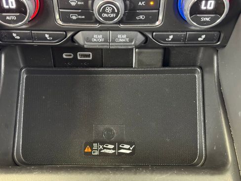 Used 2022 Chevrolet Tahoe RST w/ Luxury Package image 39