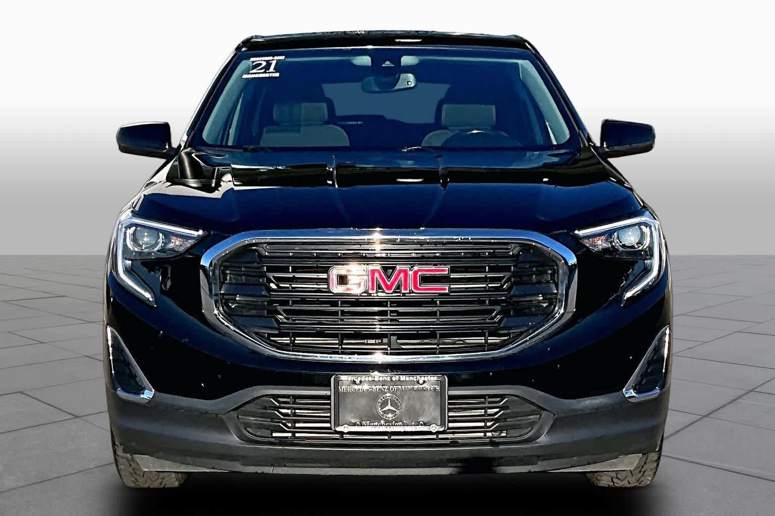 Used 2021 GMC Terrain SLE AWD/4WD image 4