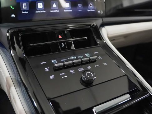 New 2026 Porsche Panamera 4 AWD/4WD image 33