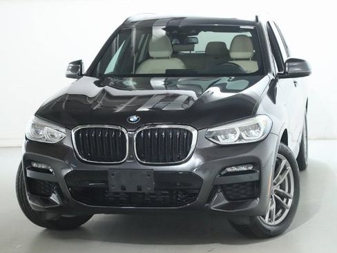 Used 2021 BMW X3 xDrive30e w/ Executive Package AWD/4WD image 3
