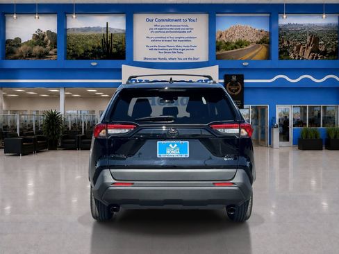Used 2025 Toyota RAV4 XLE w/ Convenience Package AWD/4WD image 9