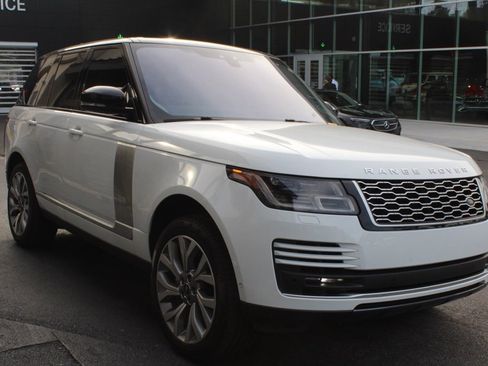 Used 2022 Land Rover Range Rover P525 Westminster Edition image 4