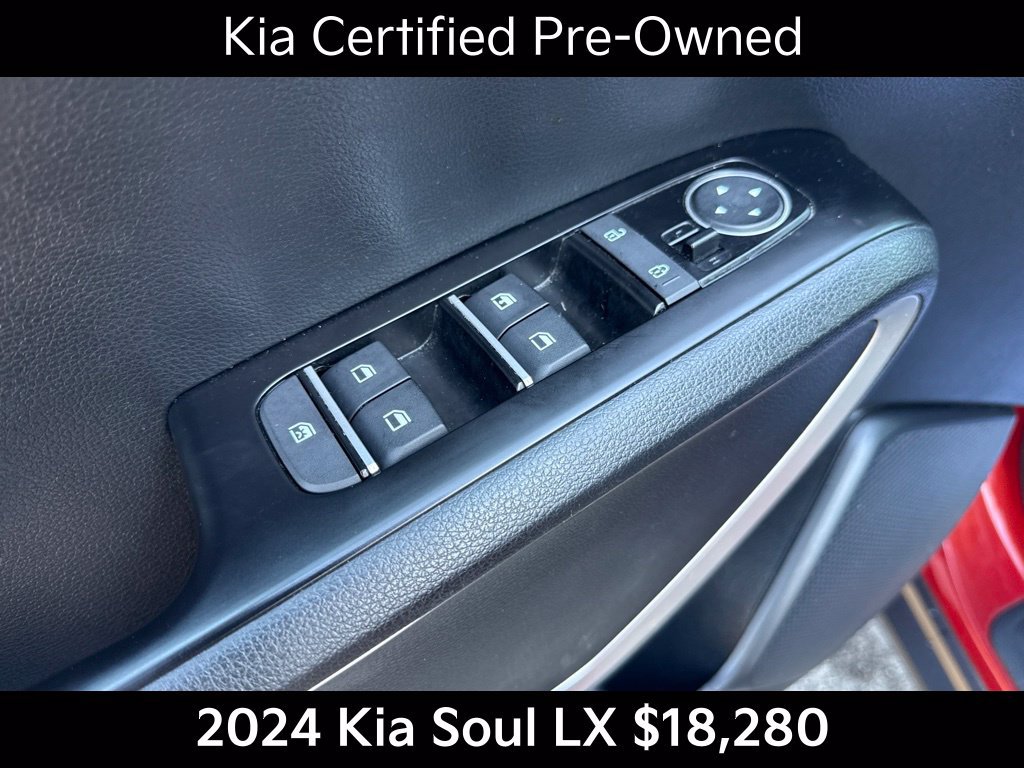 Certified 2024 Kia Soul LX FWD image 13