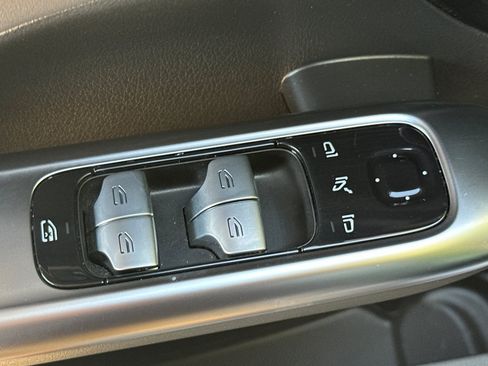 Certified 2025 Mercedes-Benz C 43 AMG 4MATIC Sedan image 13