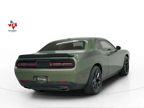 Used 2021 Dodge Challenger SXT w/ Blacktop Package image 6