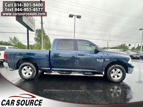 Used 2020 RAM 1500 Classic SLT AWD/4WD image 9