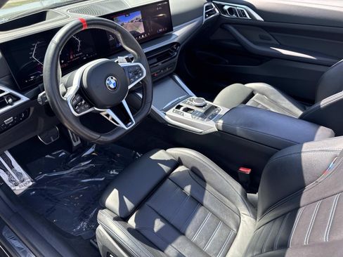 Certified 2025 BMW 440i xDrive Convertible w/ Premium Package AWD/4WD image 17