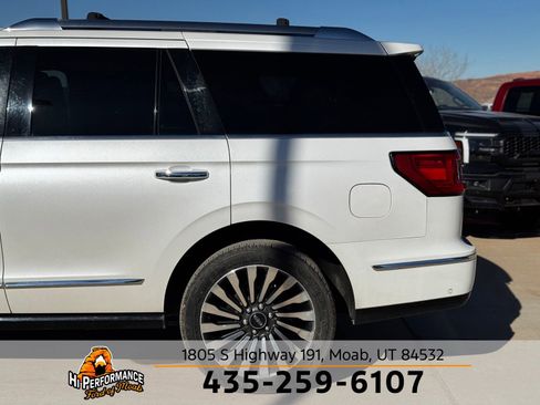 Used 2019 Lincoln Navigator Reserve w/ Cargo Package image 10