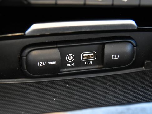 Used 2019 Kia Stinger RWD image 26