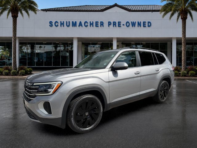 Used 2025 Volkswagen Atlas SE w/ Black Wheel Package AWD/4WD image 3