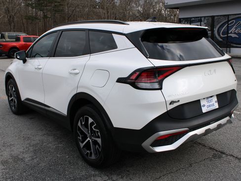 Used 2024 Kia Sportage EX w/ EX Premium Package image 8