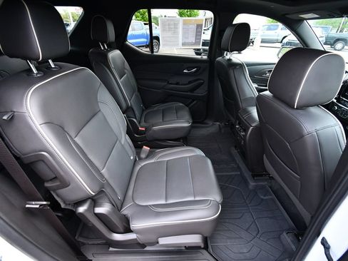 Used 2023 Chevrolet Traverse Premier AWD/4WD image 20